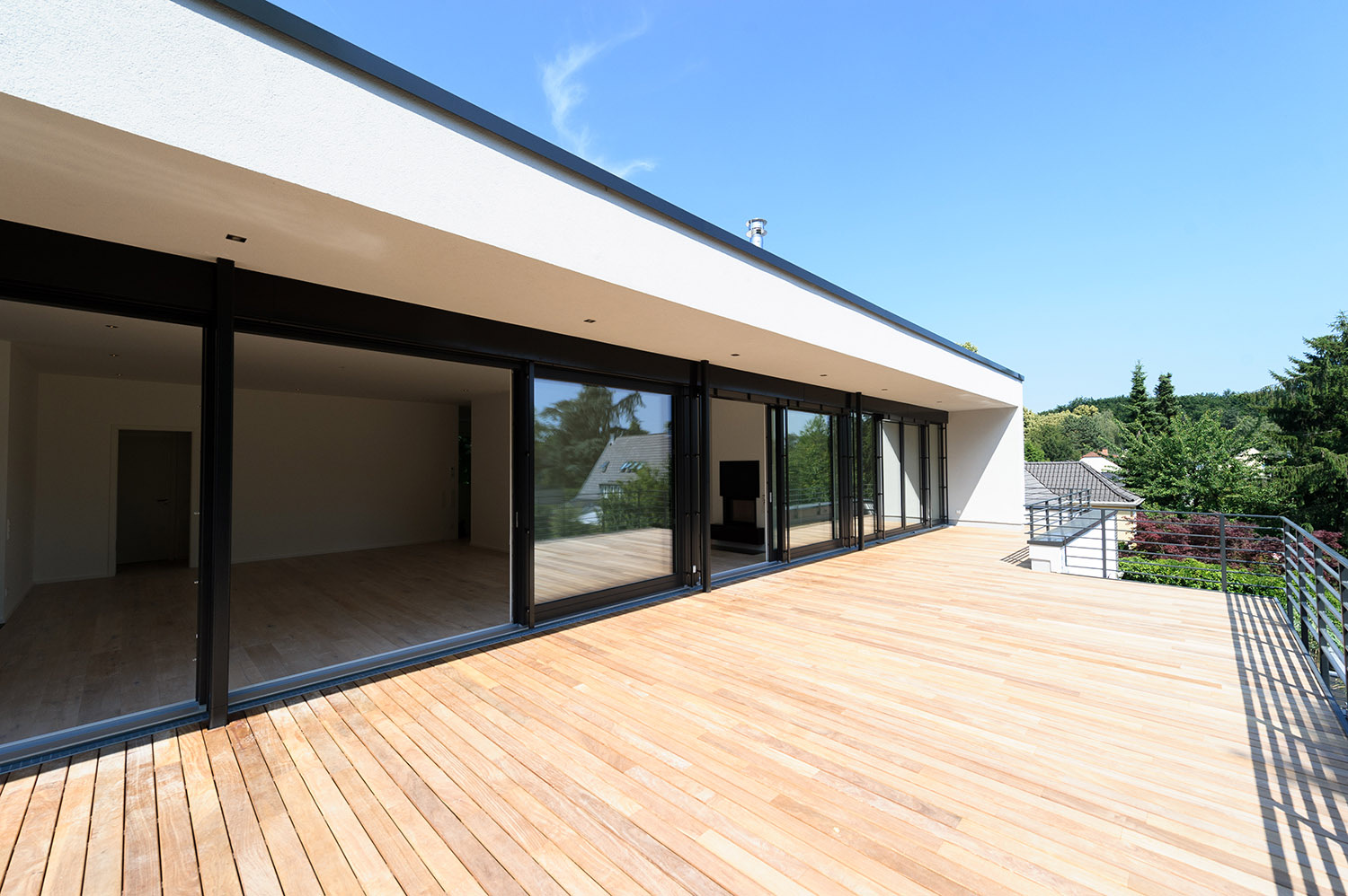 2BD02AC9-04D0-4916-BDB8-9D5098E6245B